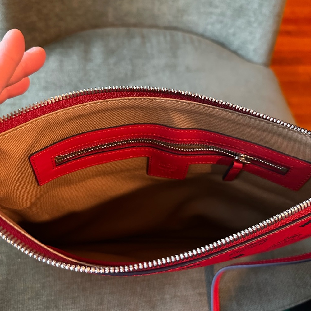 NEW Authentic MCM Crossbody Pouch in Visetos CANDY RED - Dustbag + Tags + COA - Picture 5 of 9